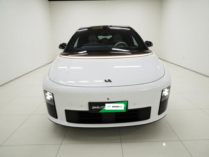 Li Auto i6 2025 AWD Standard photo 2