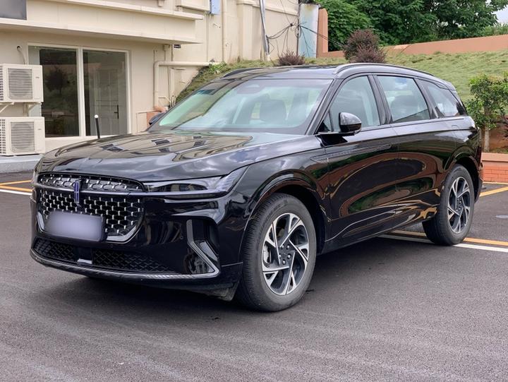 Nautilus 2025 2.0T AWD Hybrid