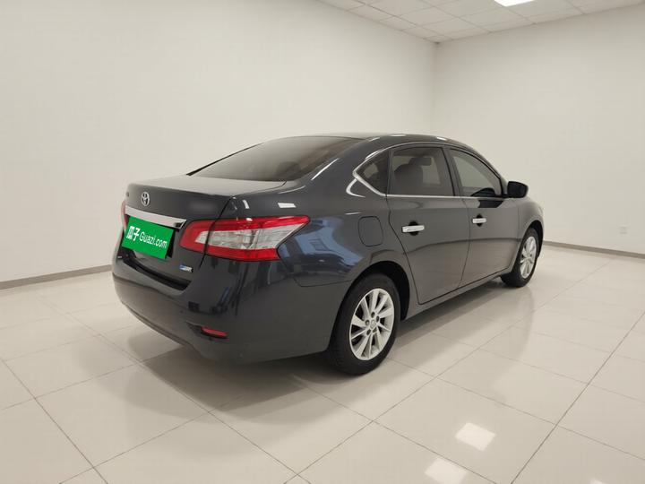 Sylphy 2014 1.6XV CVT Exclusive photo 6