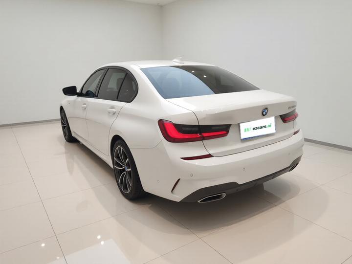 3 Series 2022 Facelift 325Li M Sport Package photo 4