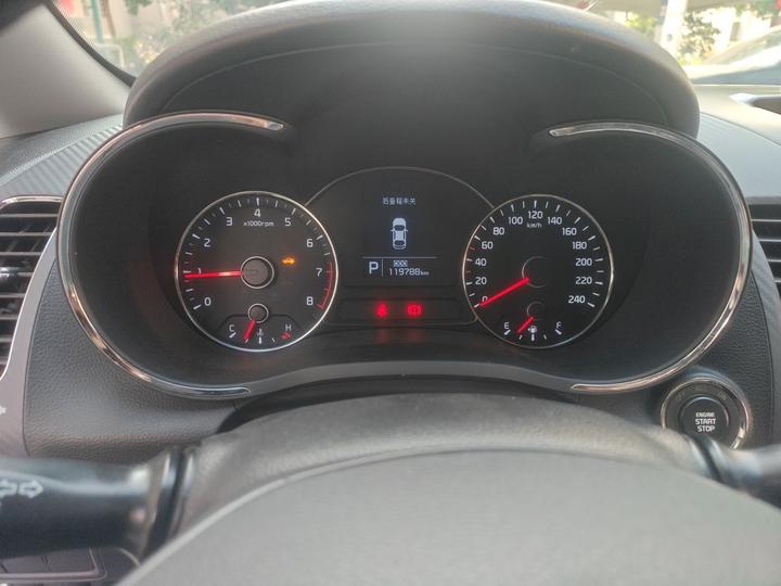 K3 2015 1.6L AT GLS photo 8