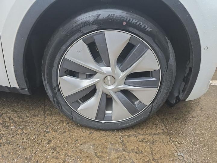 Model Y 2022 Facelift RWD photo 8