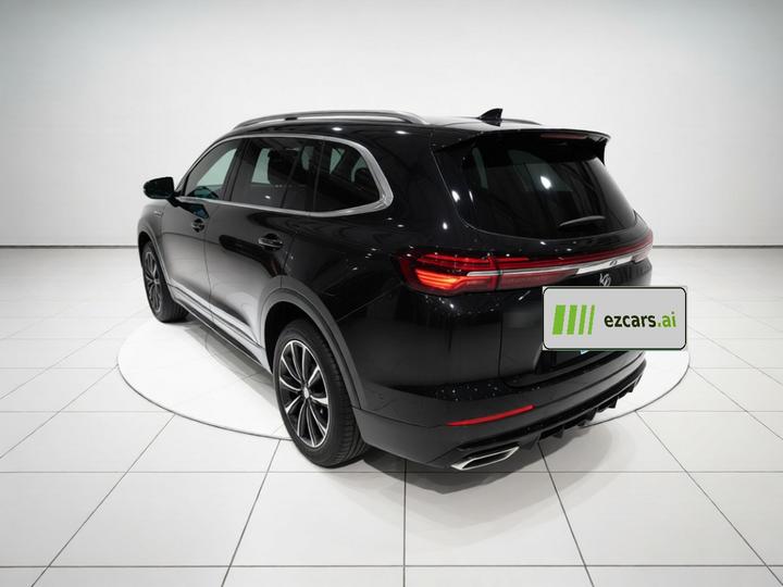 2025 Envision Plus 28T RWD photo 4