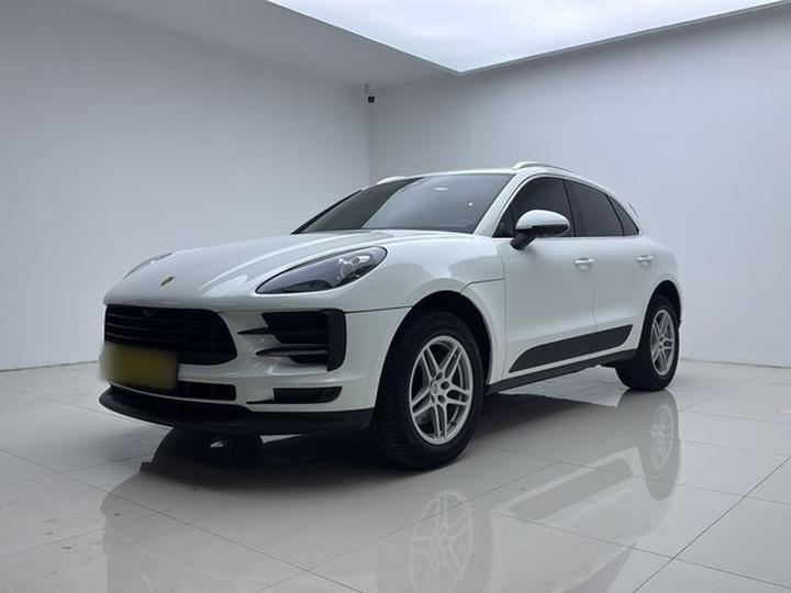 2018 Macan 2.0T