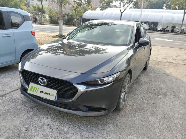 3 Axela 2020 2.0L AT