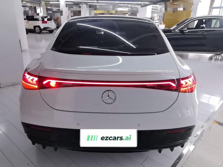 EQE 2022 350 Luxury photo 3