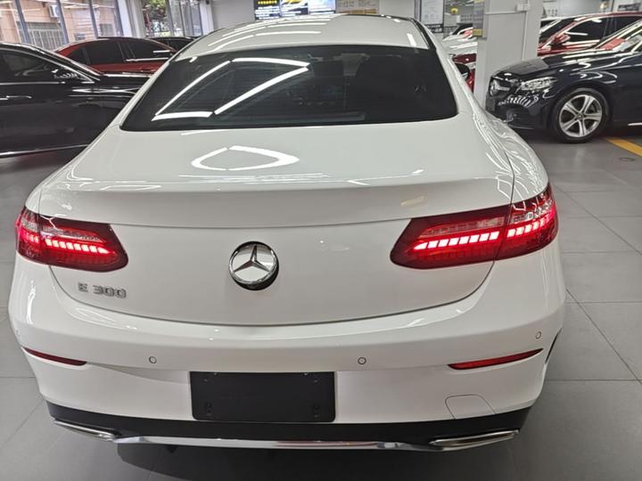 E-Class Imported 2021 E 300 Coupe photo 3
