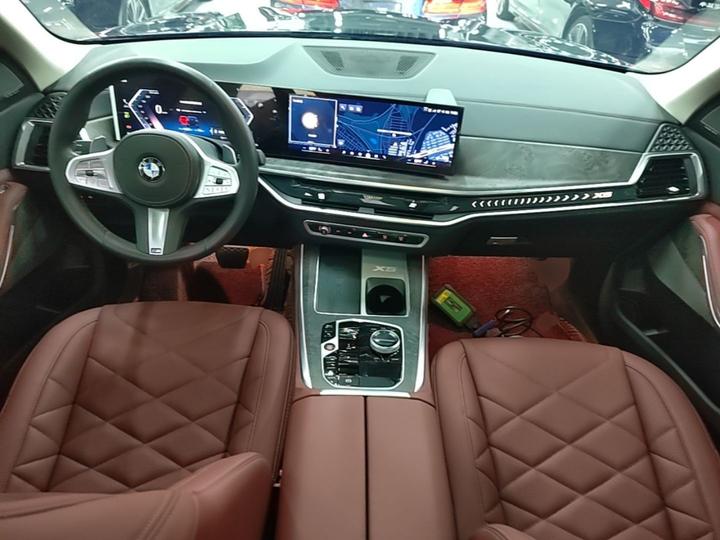X5 2023 xDrive 30Li M Sport Package photo 5