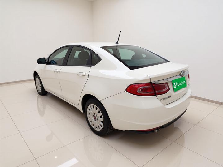 Fiat 2012 1.4T MT Enjoy photo 4