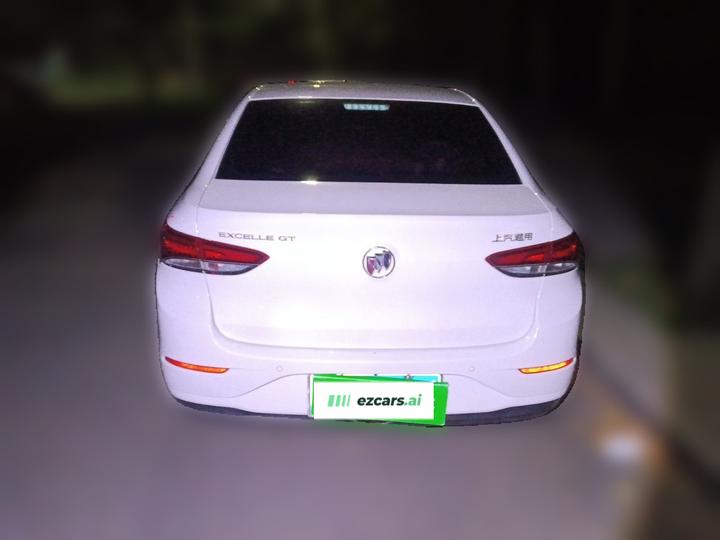 Excelle 2021 Facelift Classic 1.5L AT Elite photo 5