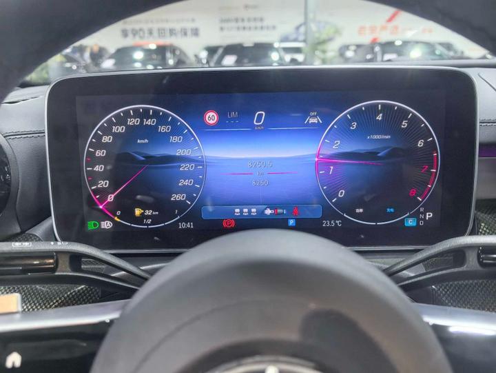 C-Class 2026 C 260 L Sport photo 7