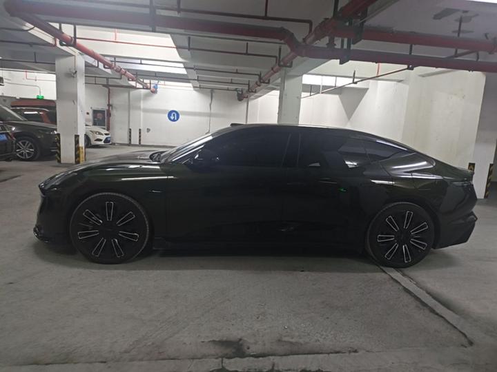 10 EM-P 2025 240 AWD Ultra Sport H7 photo 4