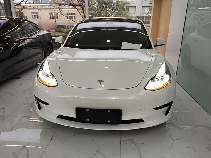 Model 3 2021 Standard Range RWD Upgraded photo 2