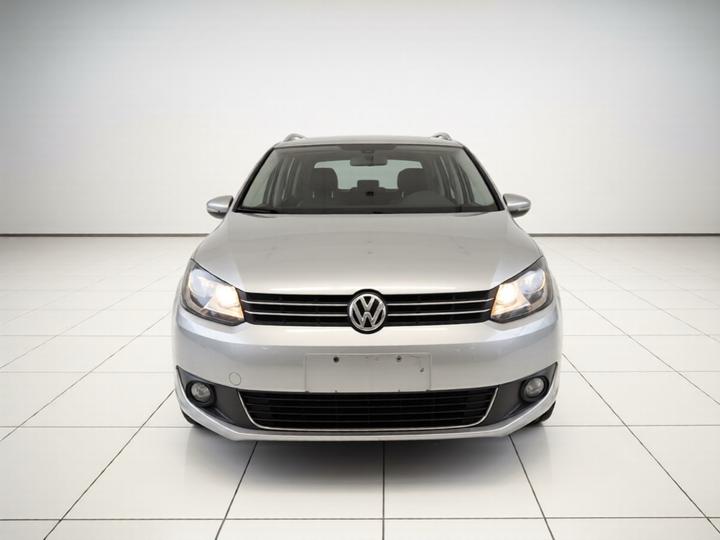 2015 1.4T DSG Comfort 5-Seater photo 2