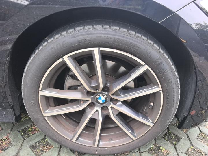 3 Series 2022 320Li M Sport Package photo 8
