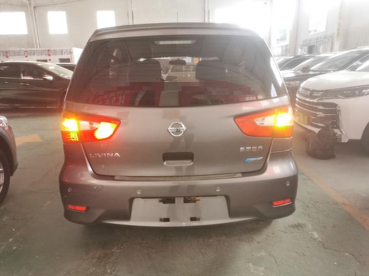 2015 1.6XE CVT Comfort photo 5