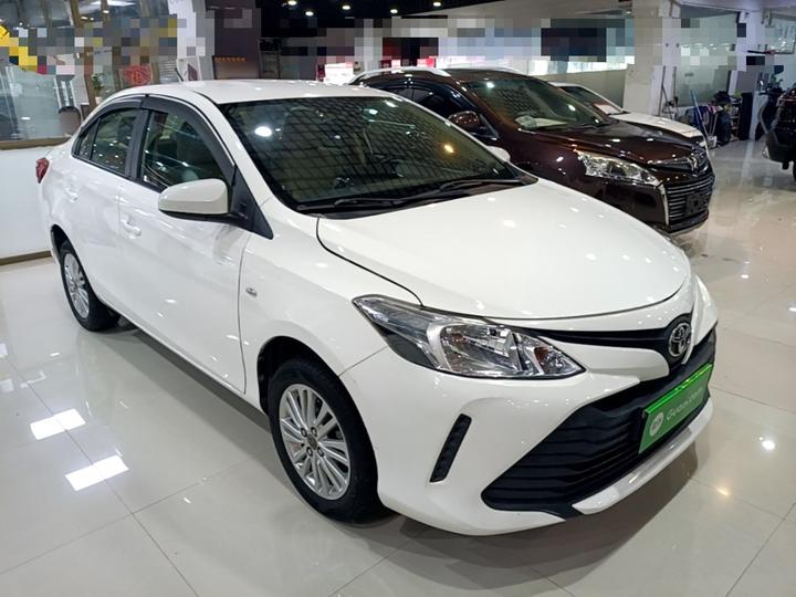 Vios 2017 1.5L CVT photo 3