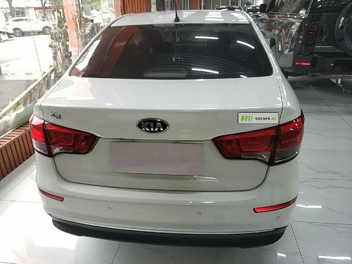K2 2015 Sedan 1.4L AT GLS photo 5