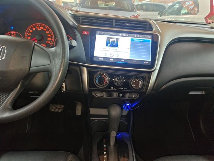2017 1.5L CVT Comfort photo 5