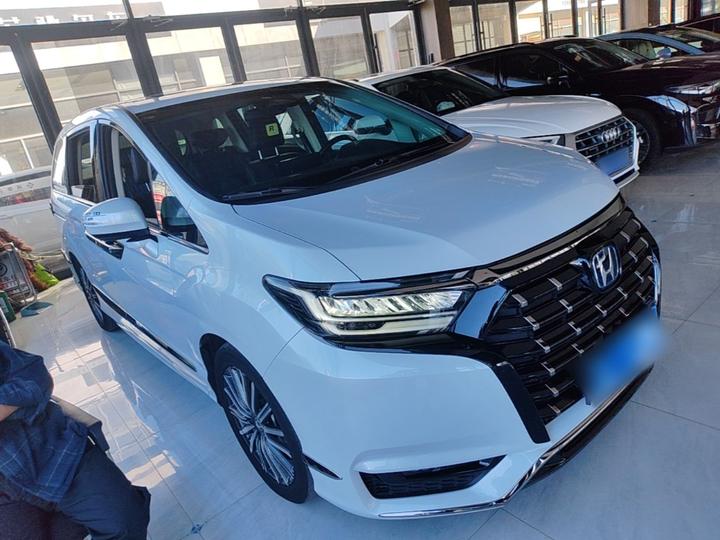 Elysion 2024 2.0L e:HEV Luxury photo 3