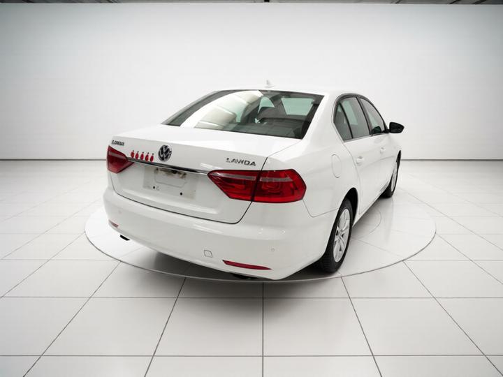 Lavida 2015 1.6L AT photo 4