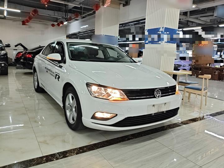 Lamando 2017 230TSI DSG photo 3