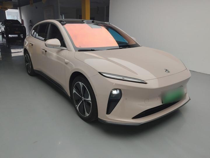 ET5T 2024 75kWh Touring photo 3