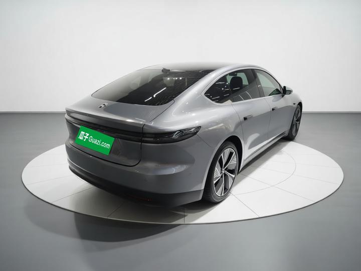 ET7 2024 75kWh Executive photo 4