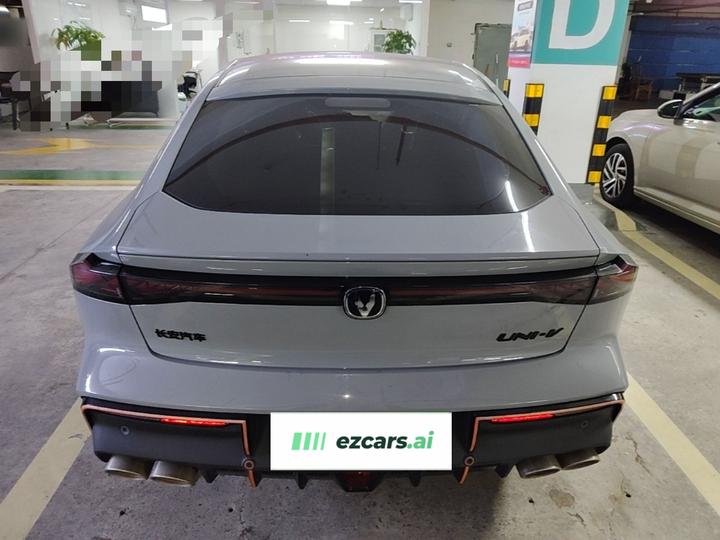 UNI-V 2022 2.0T photo 5