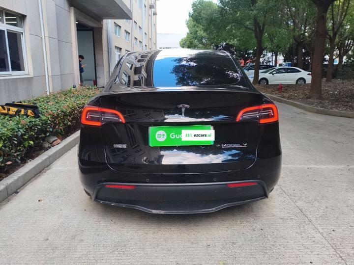 Model Y 2022 Performance AWD photo 3