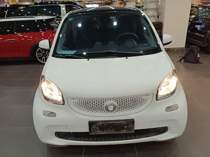 fortwo 2015 1.0L 52 Coupe photo 2