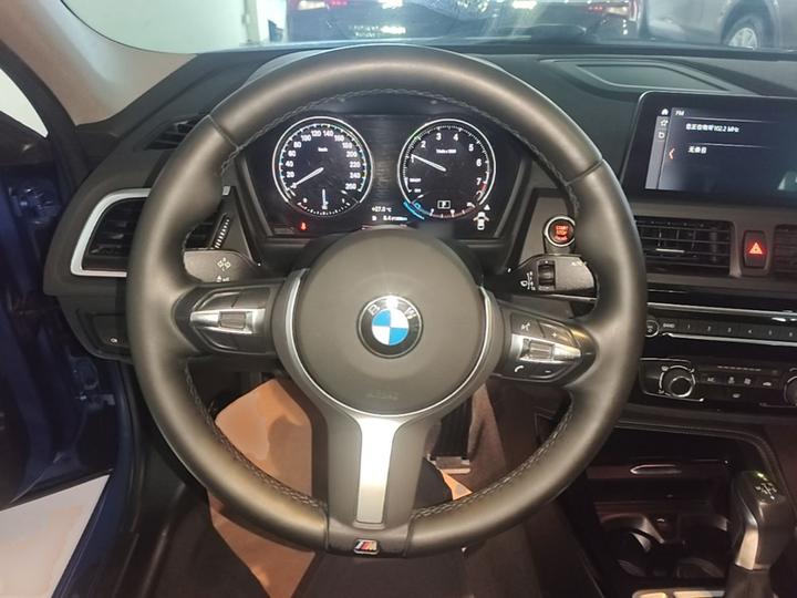 1 Series 2019 118i M Sport Package photo 6