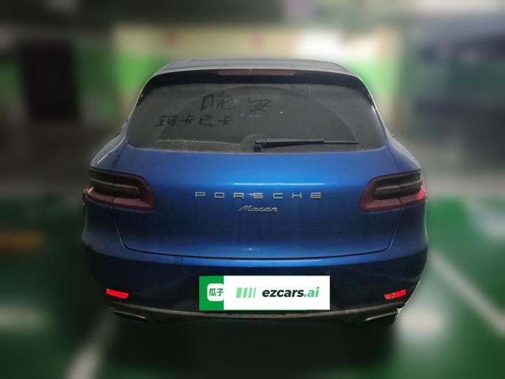 2017 Macan 2.0T photo 5