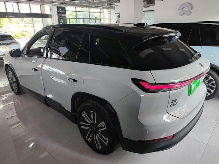 ES7 2022 75kWh photo 4