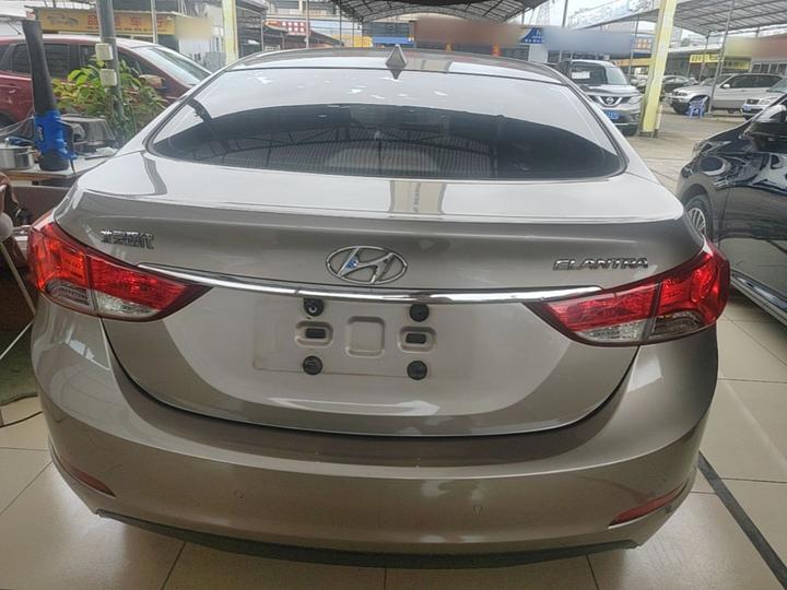 Elantra 2015 1.6L AT Fashion photo 3
