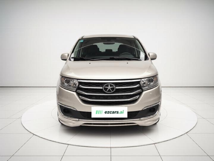 Refine M3 2016 1.6L Luxury photo 2