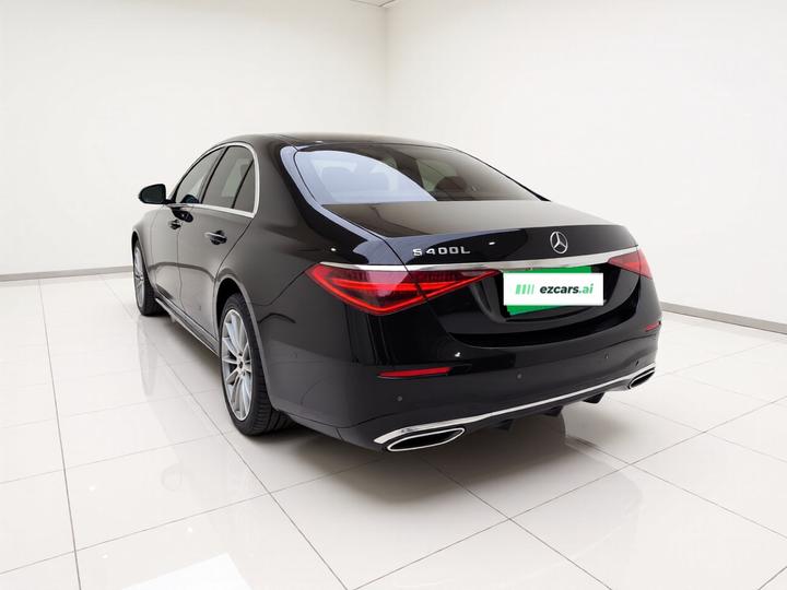 S-Class 2022 S 400 L Luxury photo 4