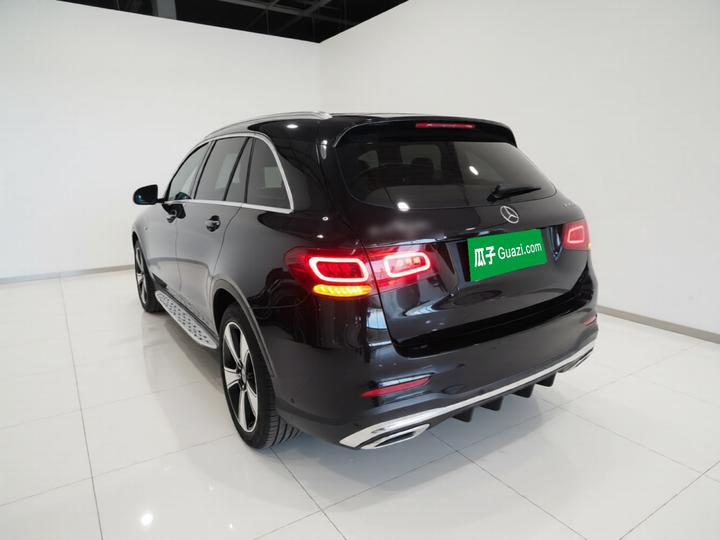 GLC 2022 Facelift GLC 300 L 4MATIC Dynamic Edition photo 4