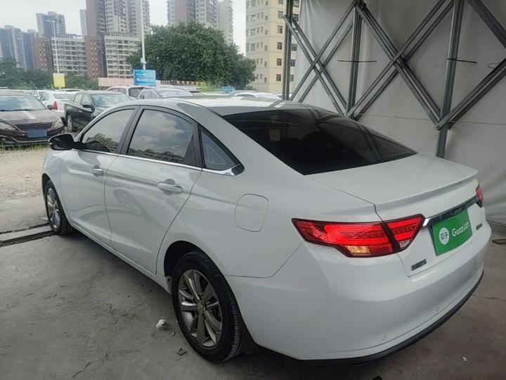 Emgrand GL 2020 1.4T CVT Luxury photo 4