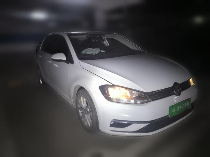 Golf 2018 230TSI AT Comfort photo 3