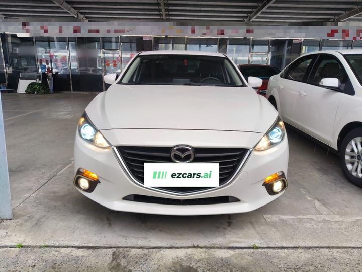 3 Axela 2016 Sedan 1.5L AT Comfort photo 2