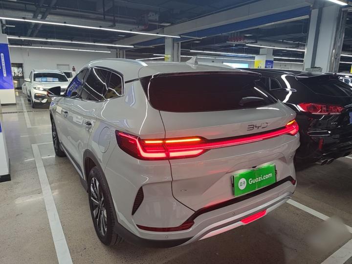 Song PLUS EV 2025 EV 520km Luxury photo 4
