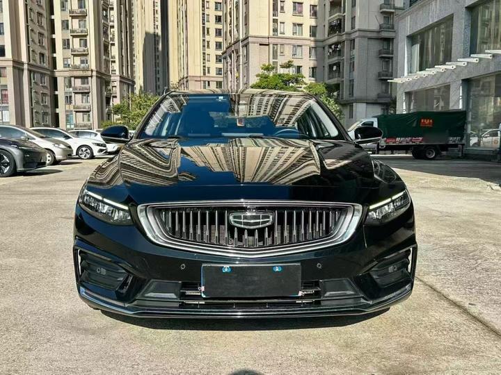 Preface 2021 Facelift 2.0TD Premium photo 2