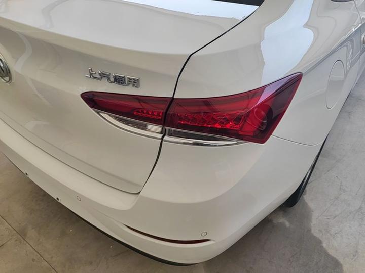 Excelle 2021 Facelift Classic 1.5L AT Progressive photo 7