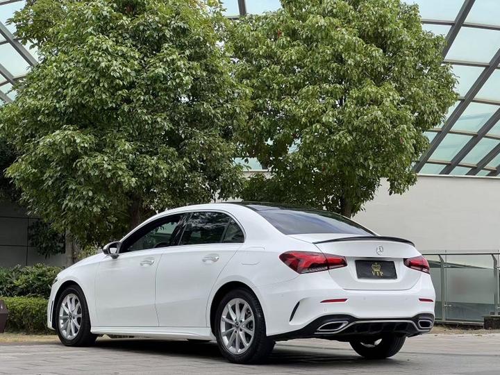 A-Class 2019 A 200 L Sport photo 3