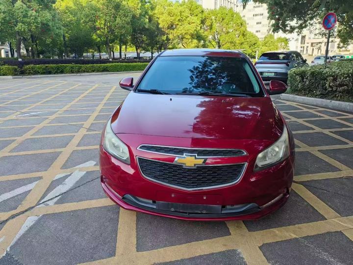 2015 1.5L Classic SE AT photo 2