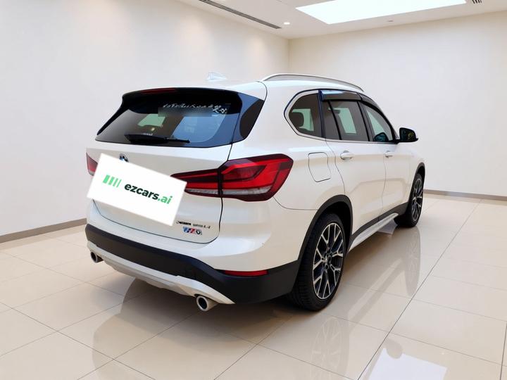 X1 2020 xDrive25Li Exclusive photo 6