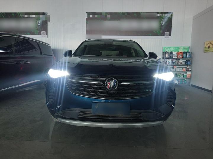 2022 Envision S GS AWD Sport photo 2