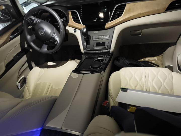 GL8 2017 ES 28T Comfort China V photo 5