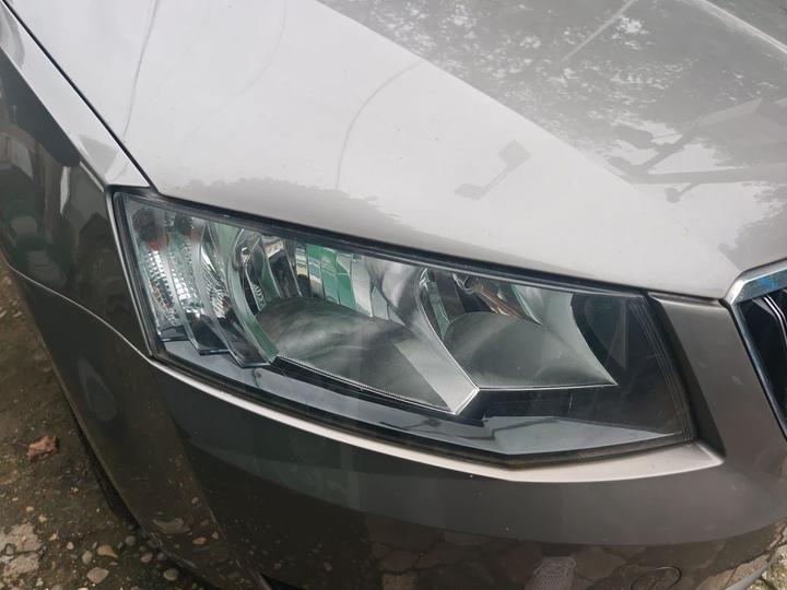 Octavia 2015 1.6L MT photo 7